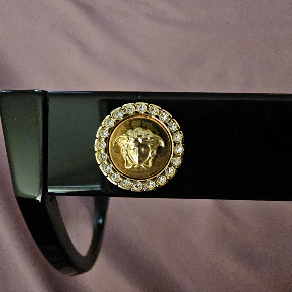 Versace reading glasses - Picture 8 of 8